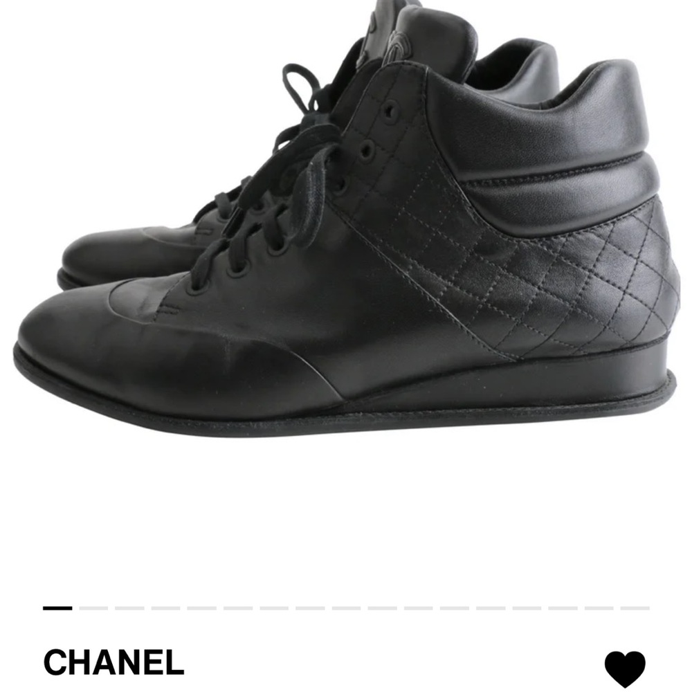 CHANEL Women’s Quilted Black Sneakers Size 40